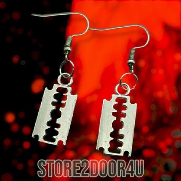 1 Pair Small Silver Razor Blade Charm Earrings Punk Rock Goth - Picture 2 of 4